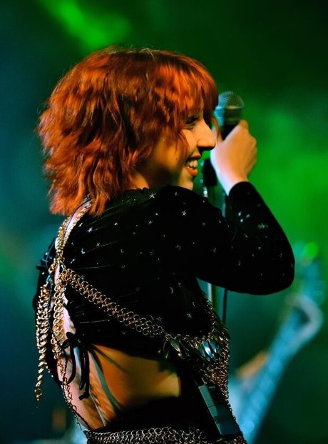 Melody Cristea nudes actress image