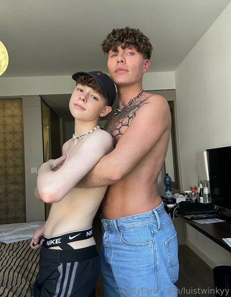 luistwinkyy pornstar nudes pic