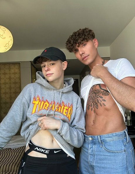 luistwinkyy profile image