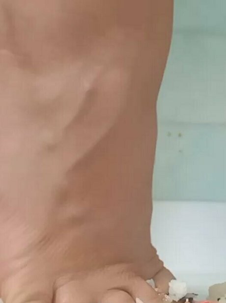 sweet noemi elena model exclusive pic