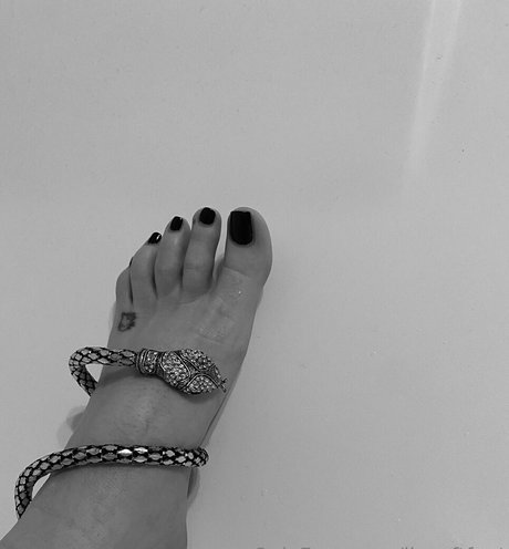 gay nipple onlyfans porno photo