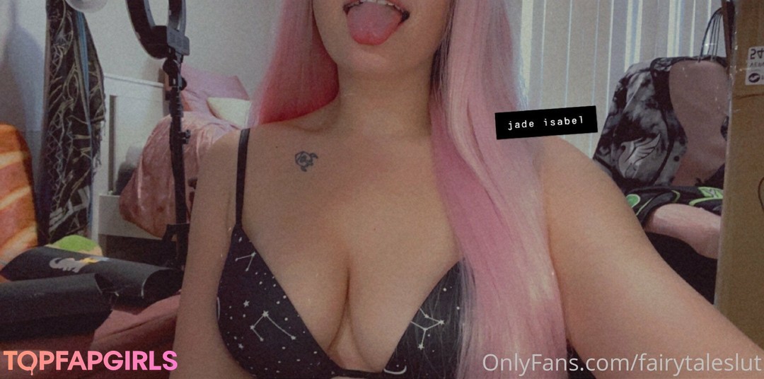 flat chested onlyfans exclusive photos