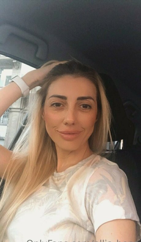 mature blonde onlyfans free naked image