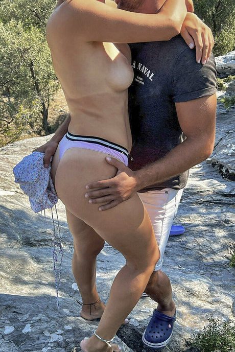 Dila Hanm model porn pictures