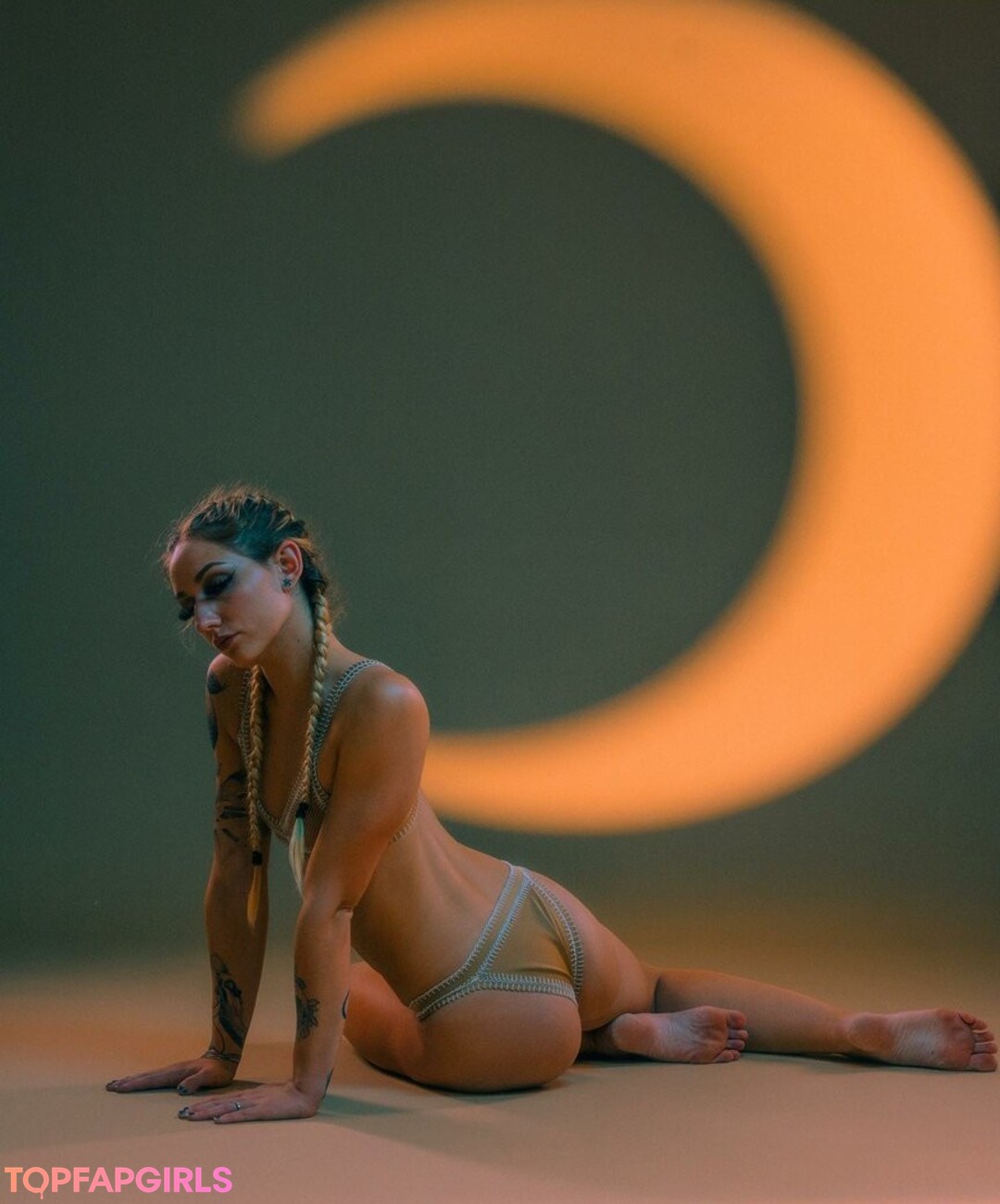 DanceZora nudes actress img