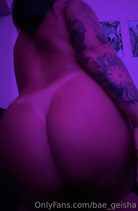 bae geisha nude star images