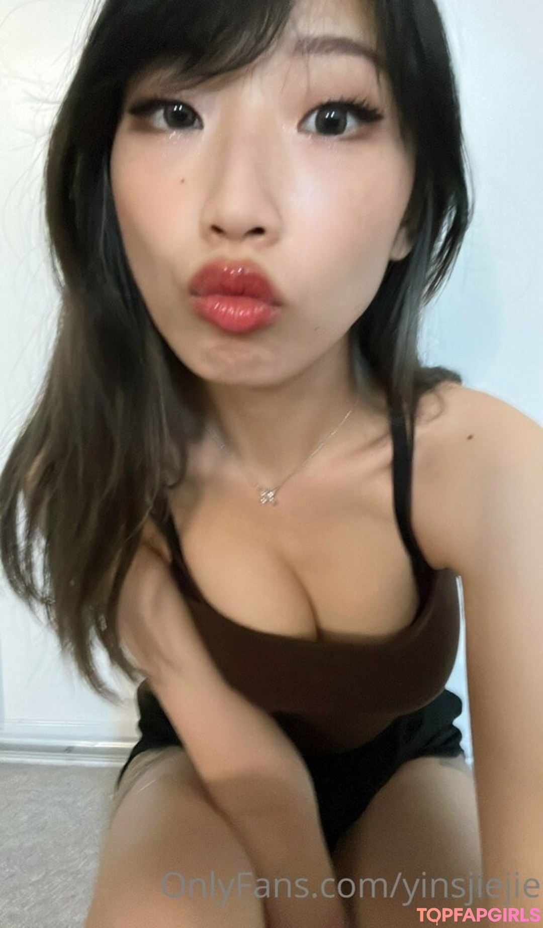 yinsjiejie model porn pic