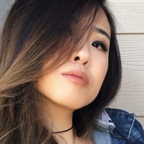 Floskeee pretty actress pics