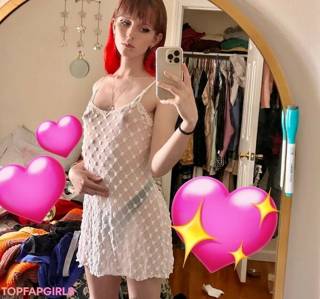 Daychain top pornstar photo