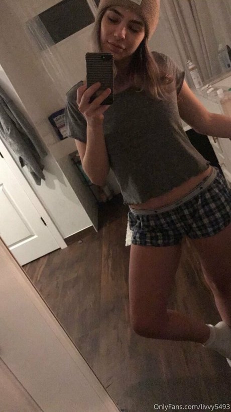 livvy5493 actress galleries