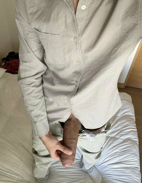 oscarharrisonx star naked photo