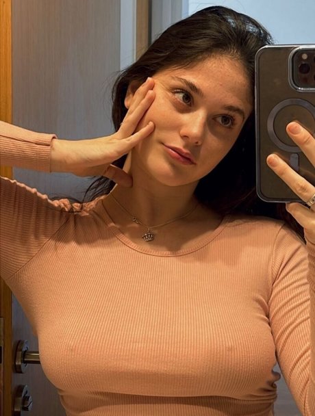 aixaespinosa hd actress photo