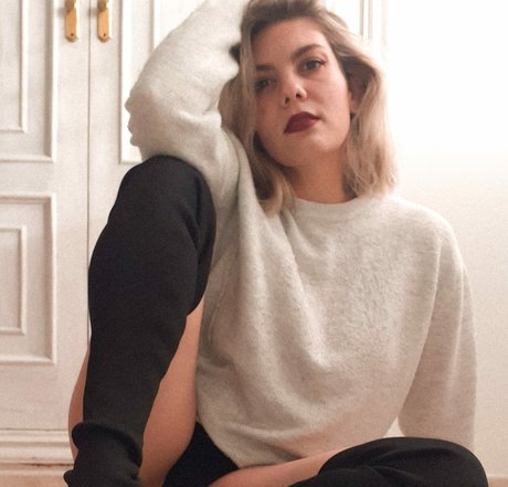 amateur wife onlyfans art naked photos