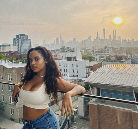 Madwavyy model perfect img