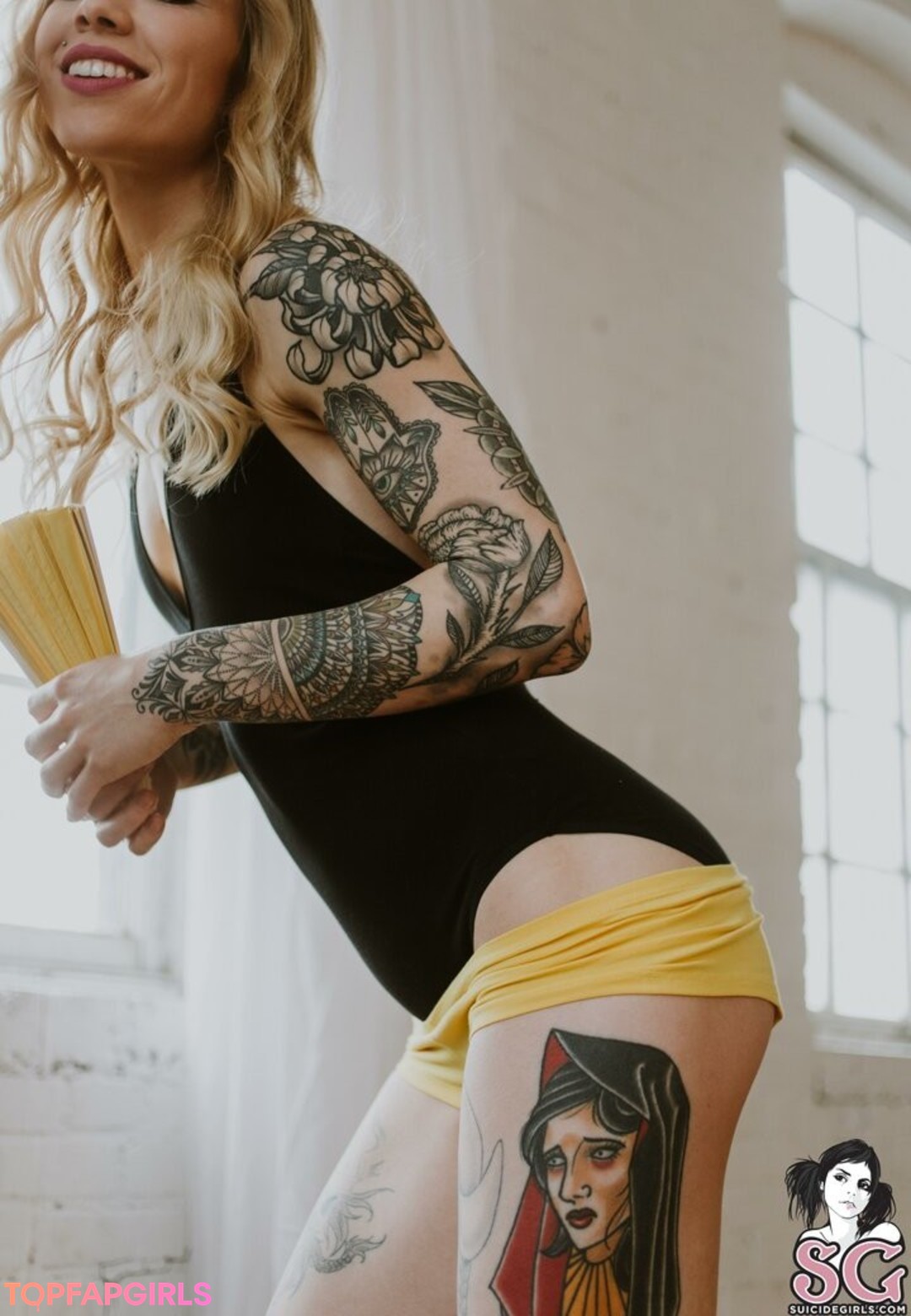 Auric pornstar pretty galleries
