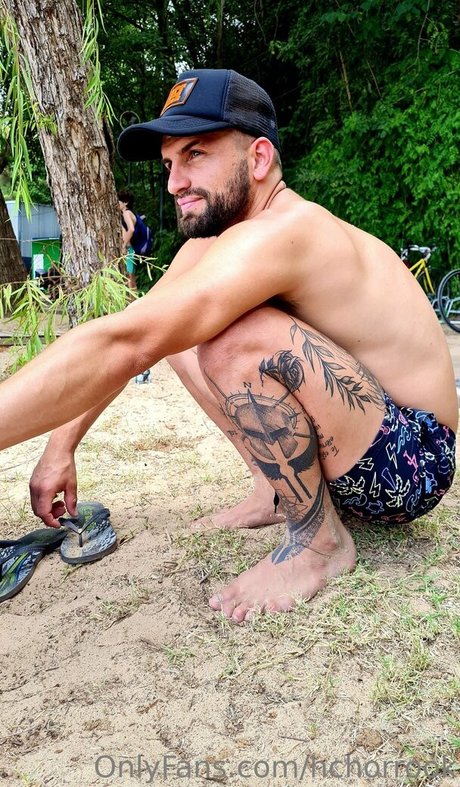 kchorrook high quality actress photo