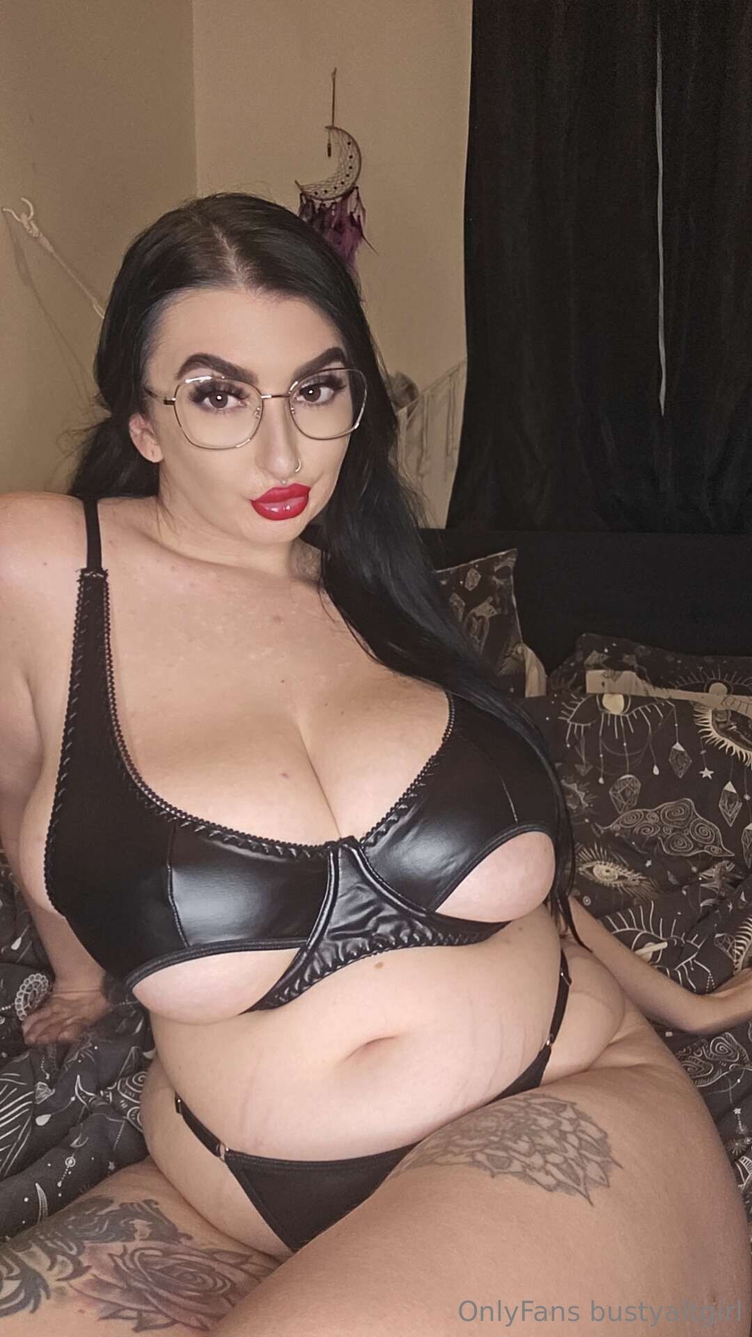 hairy vagina onlyfans perfect image