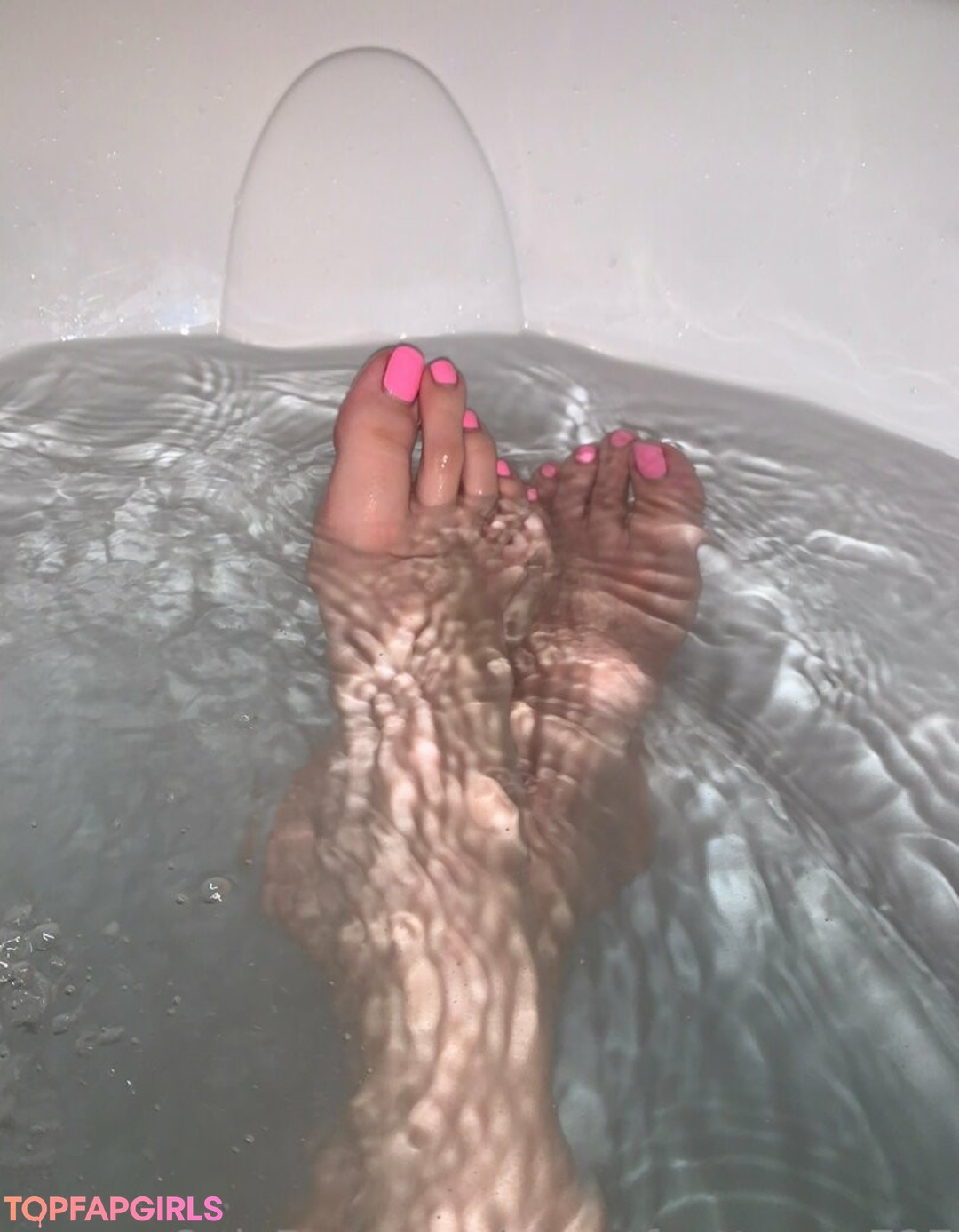 sweetfeettreats727 porn actress pic