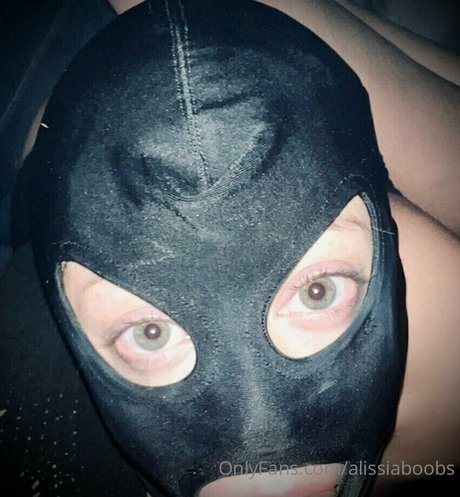 alissiaboobs pornstar erotic gallery