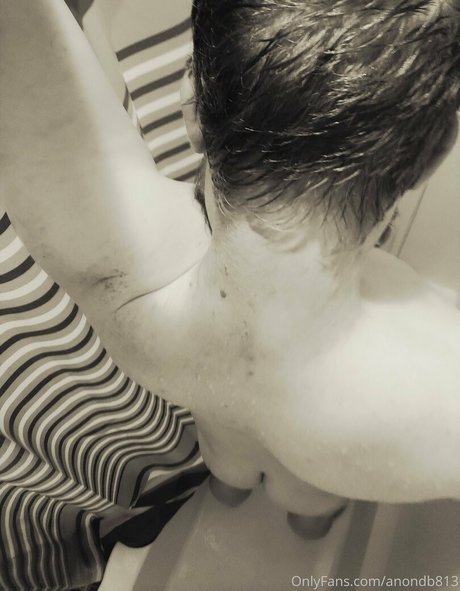 anondb813 model pornographic pics