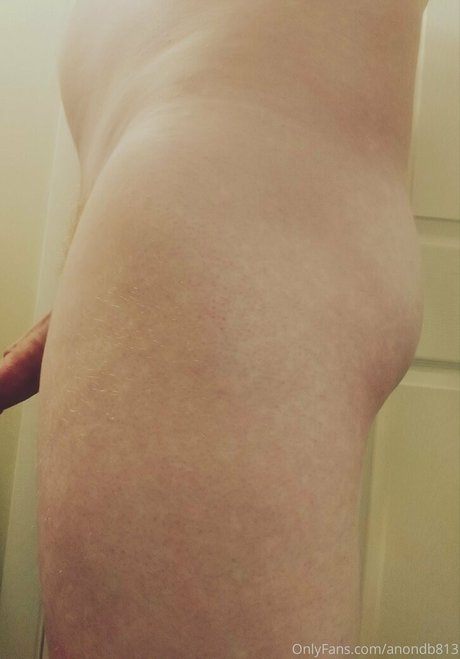 anondb813 model adult photo