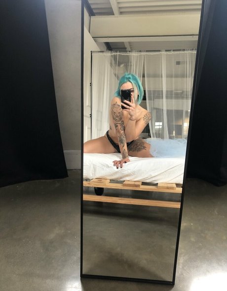 brunette petite onlyfans beautiful nude img