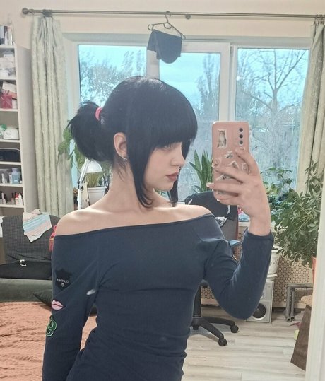 anhelinadoll naked model photo