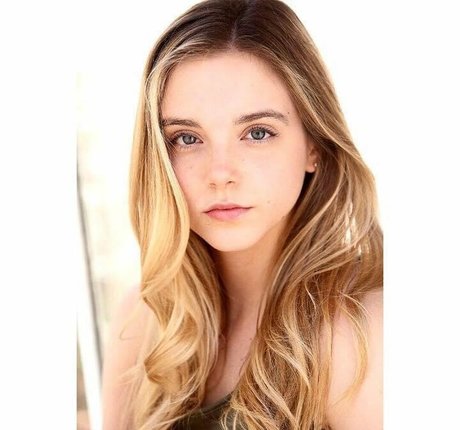 Casimere Jollette star art images