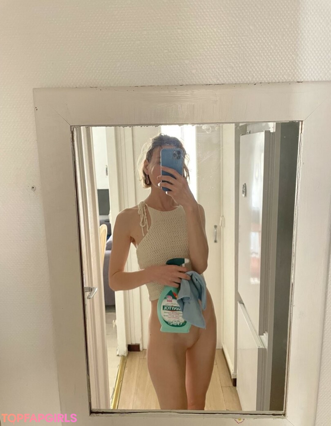 Ivi Alterego naked star pics