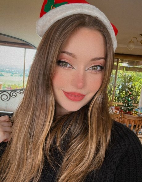 Alli Flanagan star best galleries