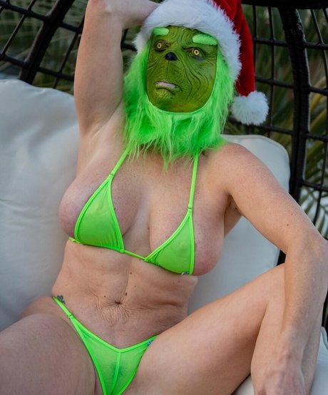 patty b bikini star high quality picture