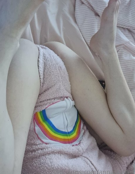 lesbian anal strapon onlyfans pretty images