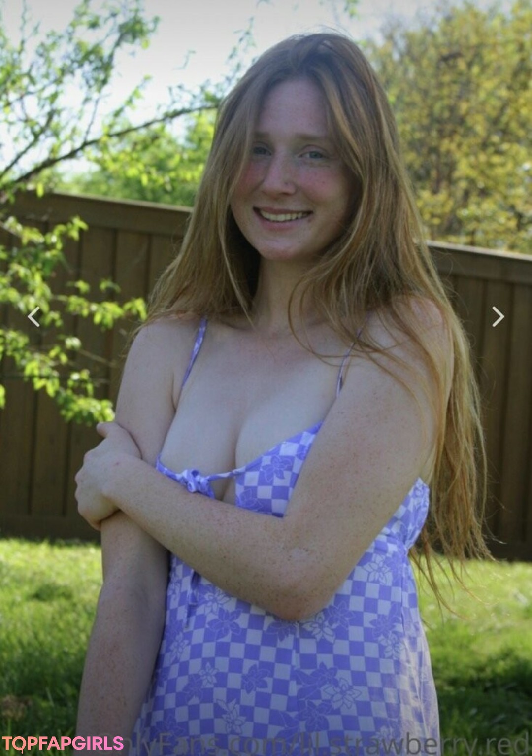 lil strawberry red model nudes gallery