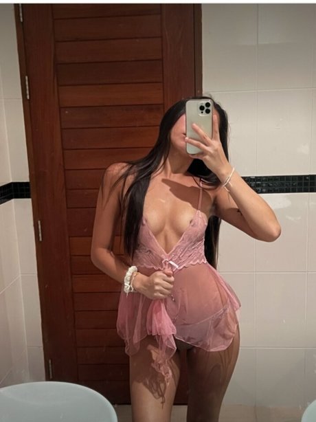 Yoke Onipa nude model photos