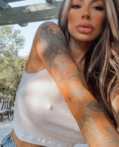 therosiemiller art star gallery