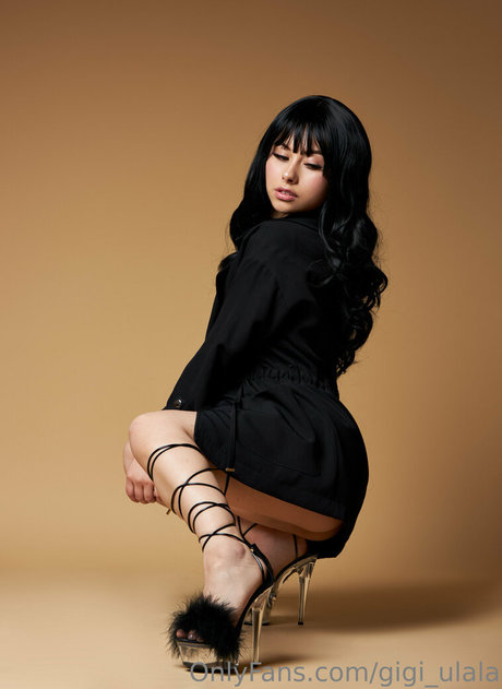 sexy mom onlyfans hd pictures