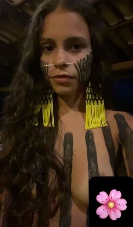 Alice Pataxo top star photo