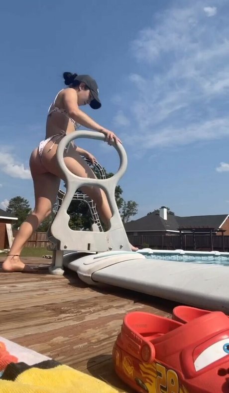 midget miki star free images