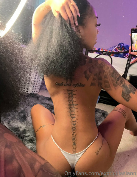 exoticblasiann art actress pic