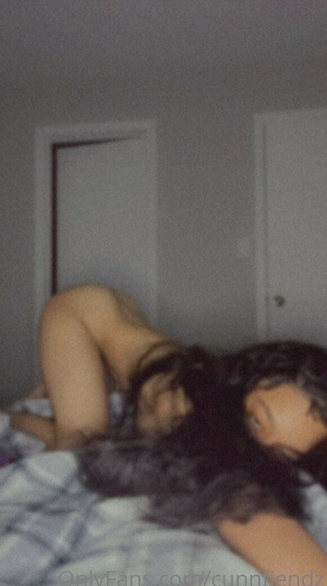 thereddragon2x model adult photos