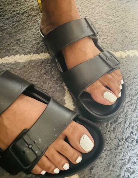 vee feet pretty star galleries