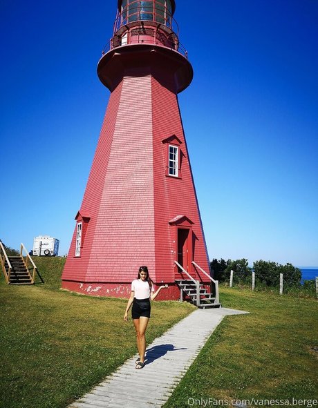 petite skinny onlyfans free xxx photo