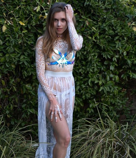 hooping meow exclusive pornstar galleries