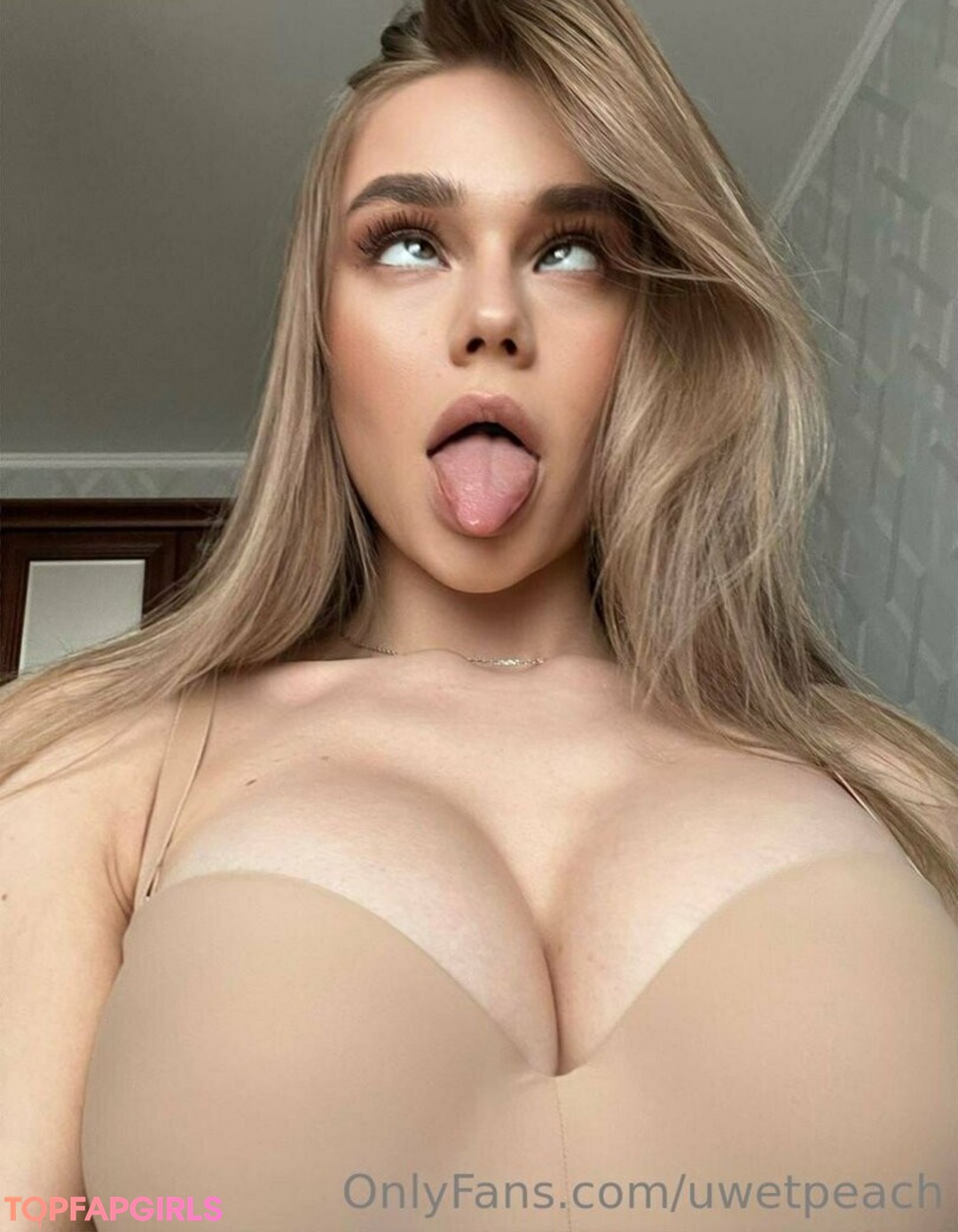 uwetpeach pornographic star gallery