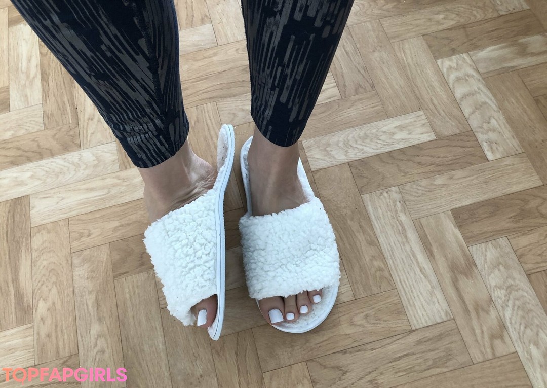 perfectteenfeet nice actress img