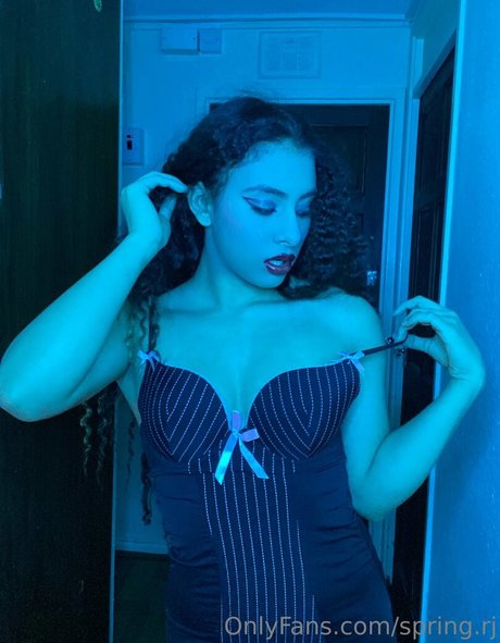 spring rj beautiful model img