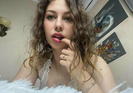 isabelraven hd actress pics