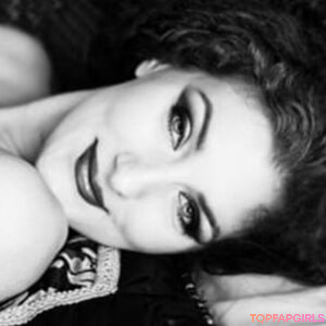 Ruth Marie high quality pornstar photos