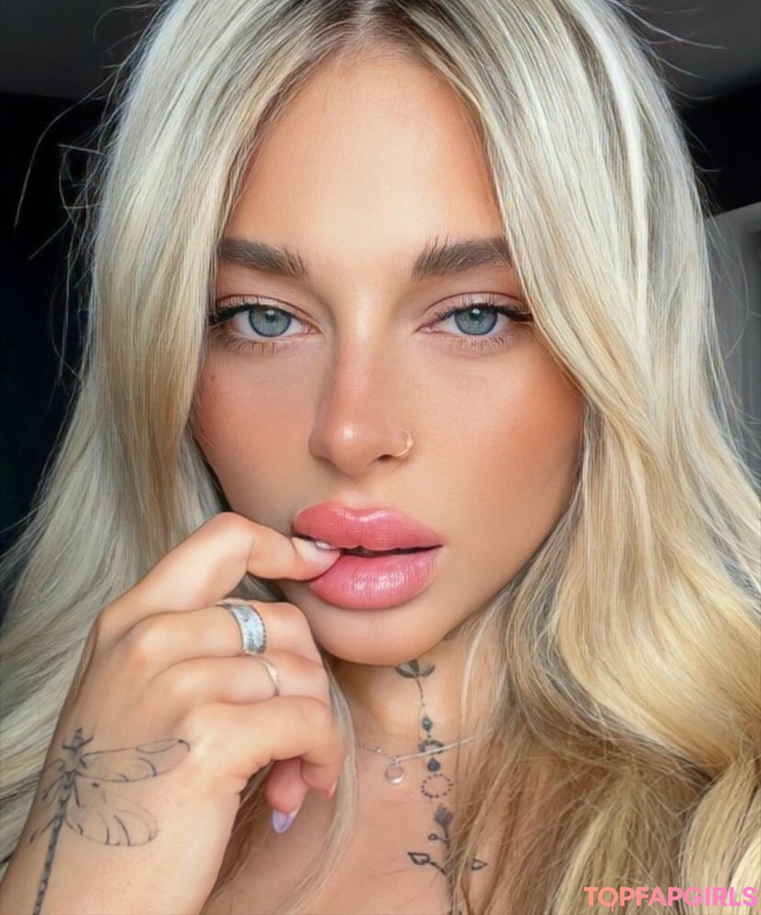 Angelika Kramer star art images