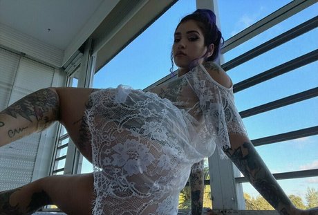 queenpurp1 sexy actress pic